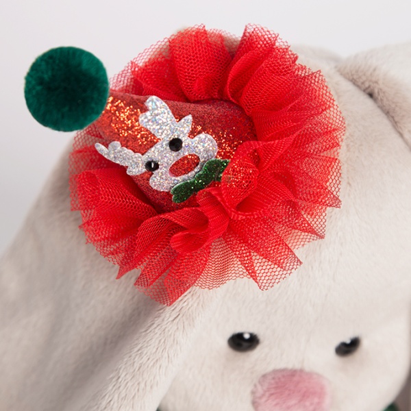 Зайка Ми в колпачке с зеленым бантиком