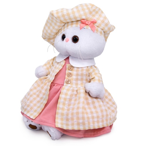 в летнем пальто в клетку