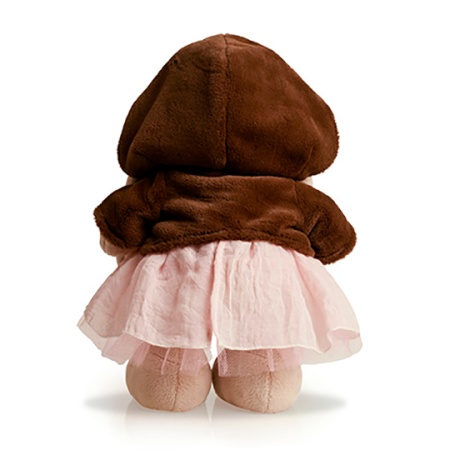 в коричневой шубке