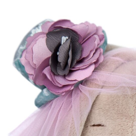 барышня в персидском зеленом