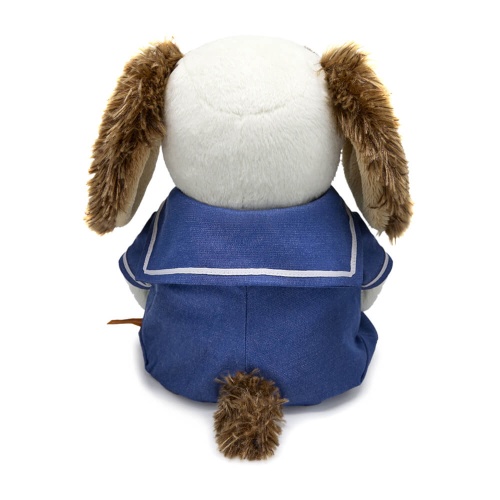 в комбинезоне с якорем