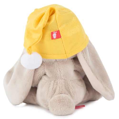 в колпачке со звездочкой