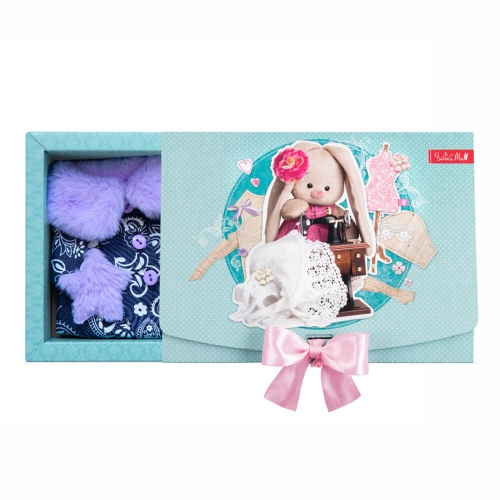 Пальто с меховым воротником