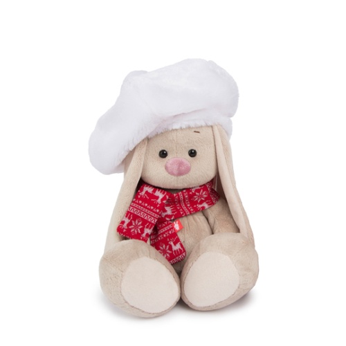 в белом берете