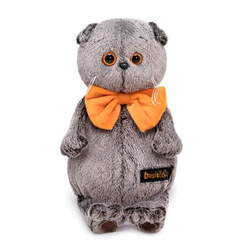 в галстуке-бабочке