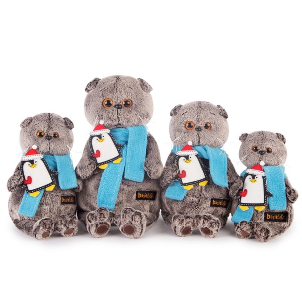 Басик в шарфике и с пингвином