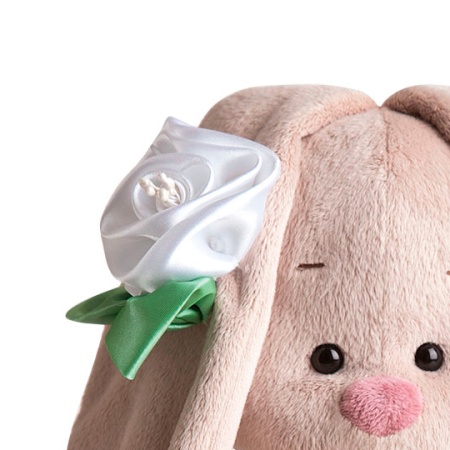 в платье с цветочком