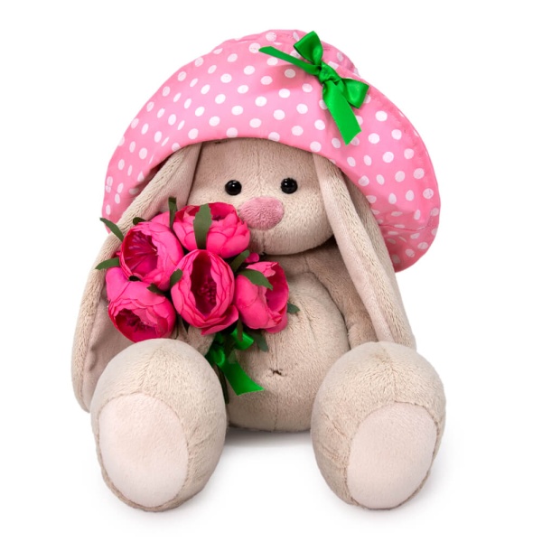 Зайка Ми в панаме и с букетом пионов