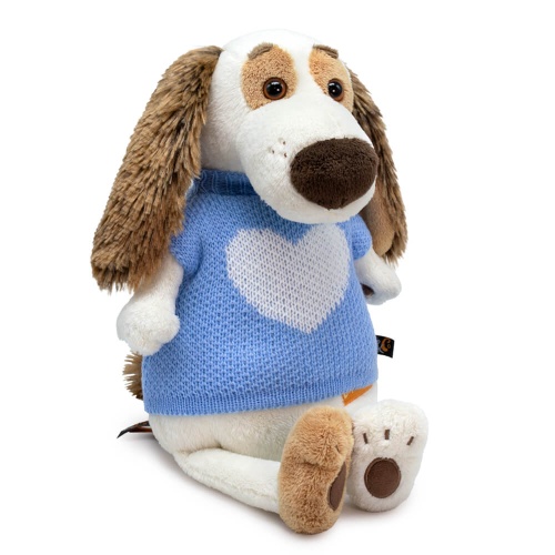 в жилете с сердцем