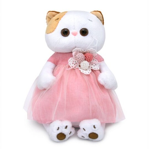 в платье с вязаными ягодками