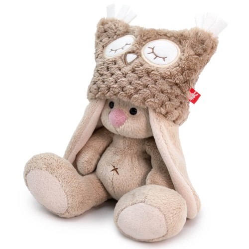 в шапке-сова