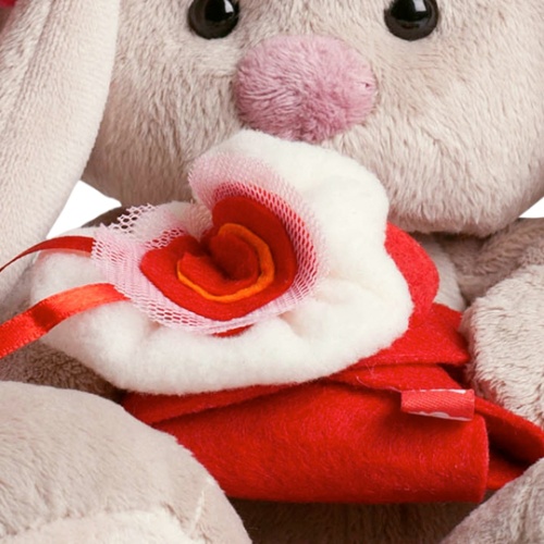 с сюрпризом