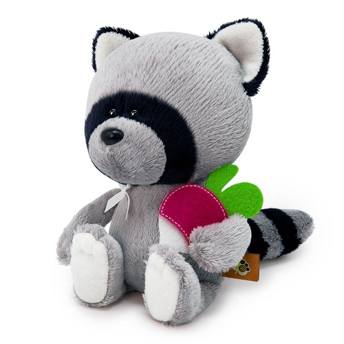 Енот Лёка с редиской