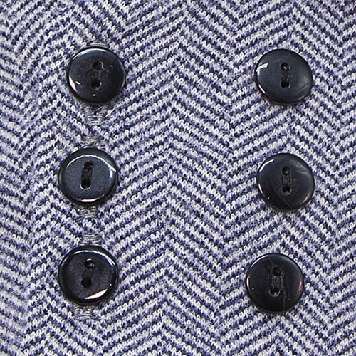 в костюмчике