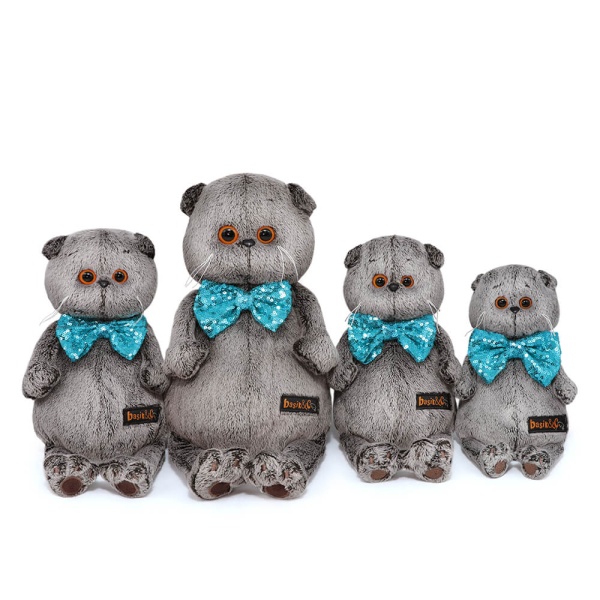 Басик в галстуке-бабочке в пайетках