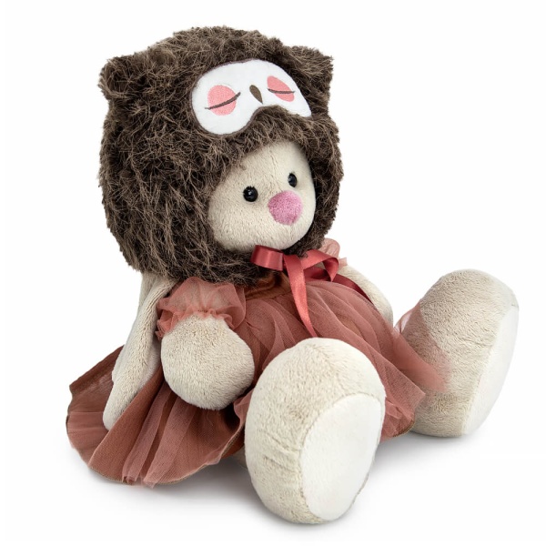 Зайка Ми в шапке "Сова"