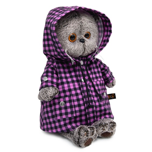 в клетчатом плаще