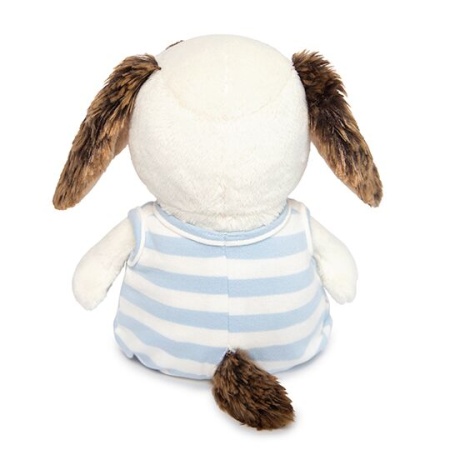 в комбинезоне