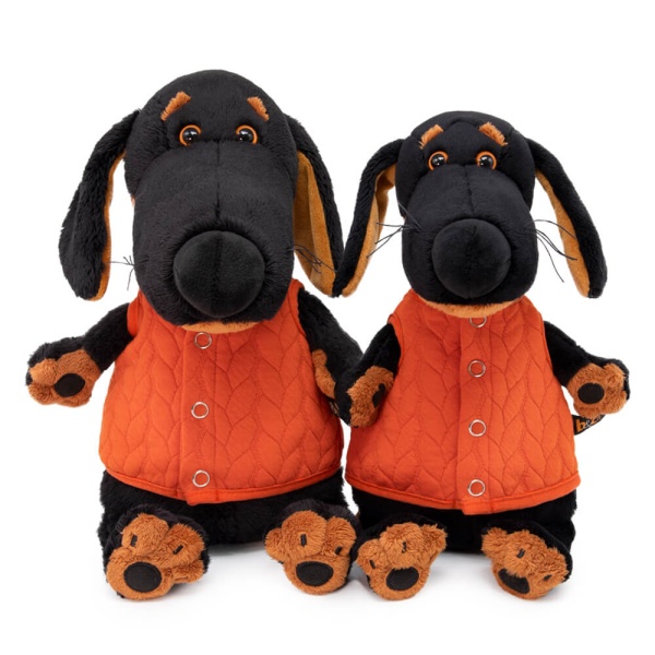 Ваксон в жилете с косами