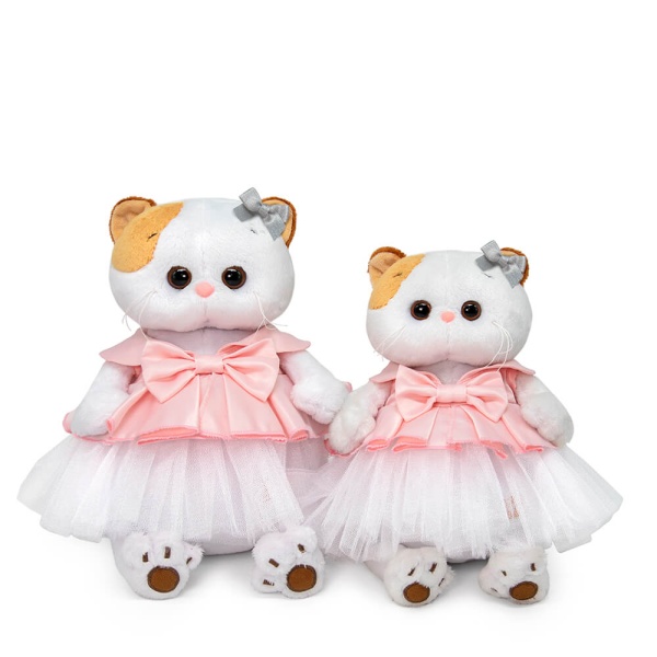 Ли-Ли в воздушном платье