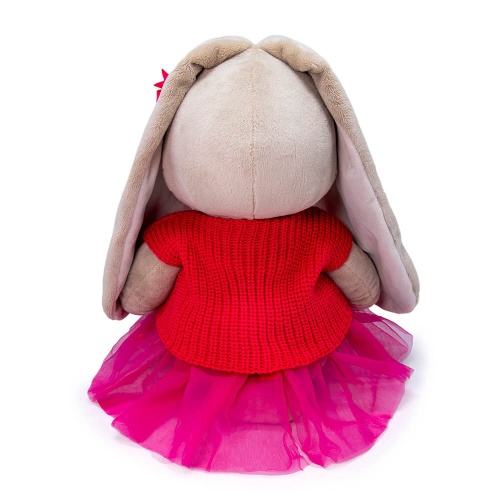 большой в вязаной кофте