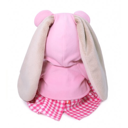 в толстовке и  платье