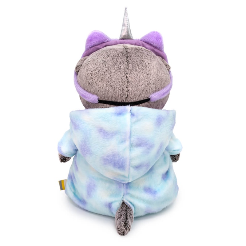 в комбинезоне «Единорог»