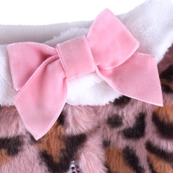 Шубка из меха с леопардовым принтом