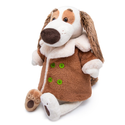 в меховом пальто